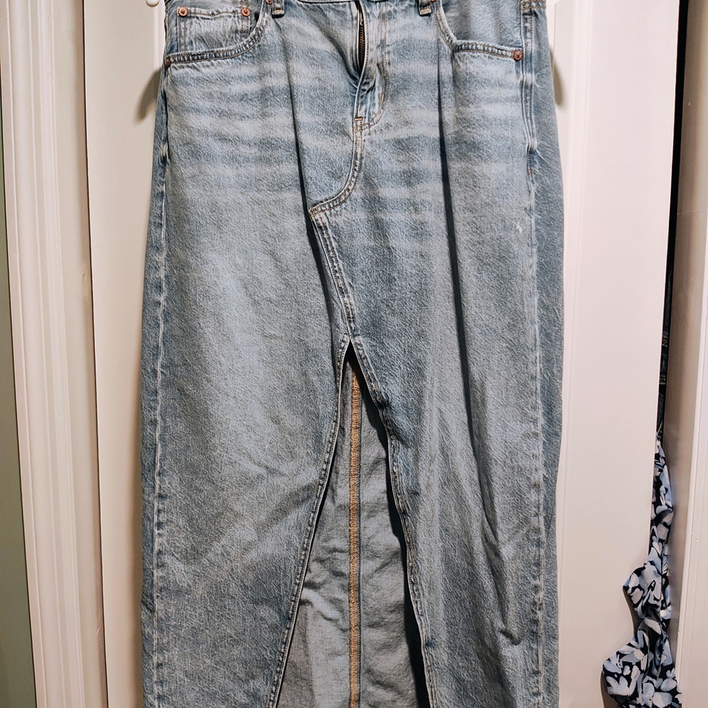 American Eagle Outfitters Pale Blue High-Low Denim Skirt